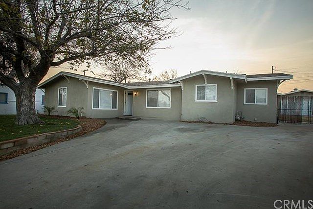 1st image of 18542 Sequoia Ave