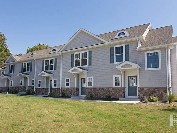 3rd image of 630 Marina Way Lndg