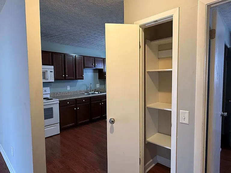 657 Jena Beth Dr — Photo 10