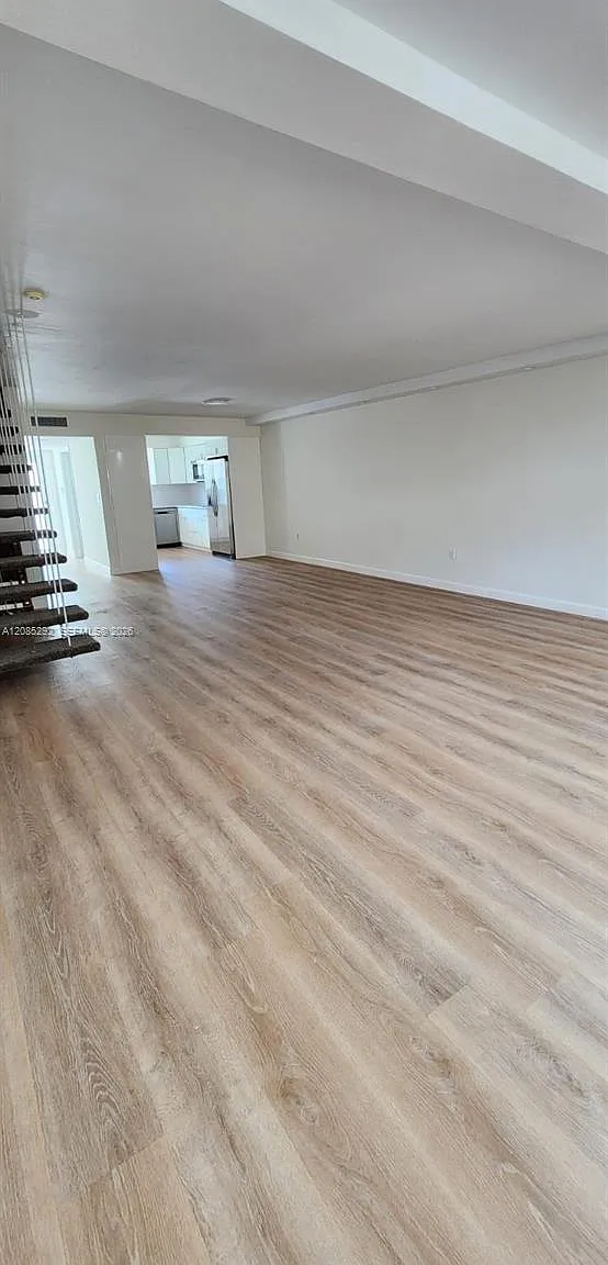 2 bed, 2.5 bath, 1548 sqft, $3,950 — Photo 3