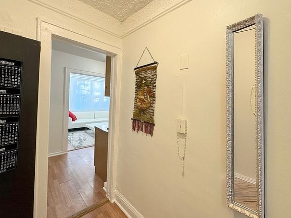 3rd image of 1128 Wheeler Ave APT 1