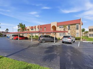 212 Cedarwood Cir #212, Seminole, FL 33777