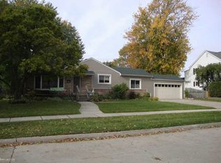 27735 Roy St, Saint Clair Shores, MI 48081