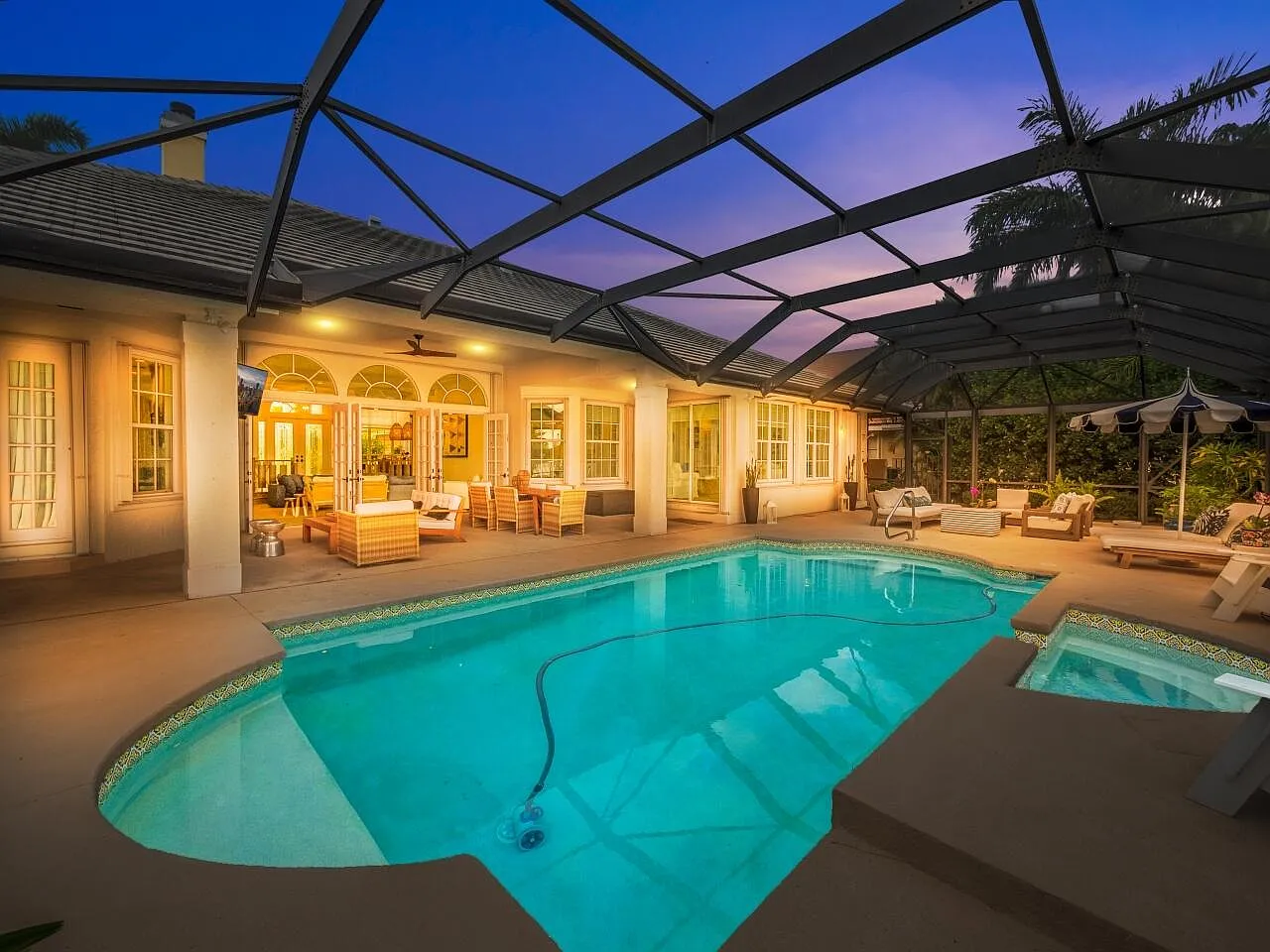 4 bed, 3.5 bath, 3184 sqft, $25,000 — Photo 3