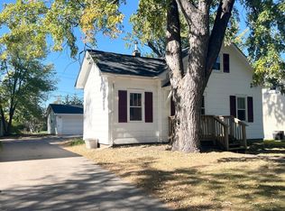 107 Wood St N, Mora, MN 55051