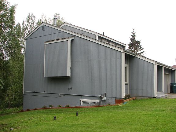 House East Side