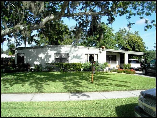 1st image of 206 Lynbrook Dr