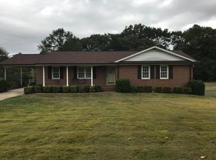 20 W Golden Strip Dr, Mauldin, SC 29662