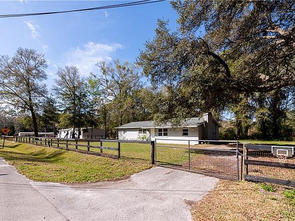 4th image of 1800 NW 119th Ct