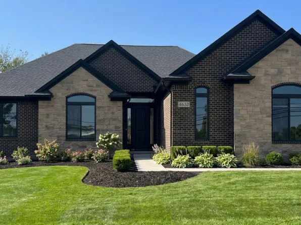 4633 Rosy Dr, Leonard, MI 48428