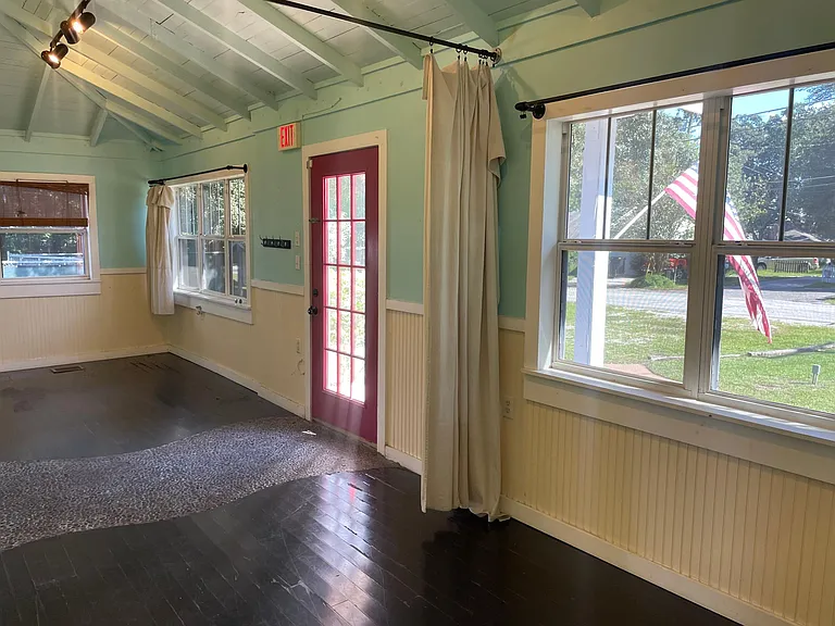 1515 Old Eustis Rd — Photo 12