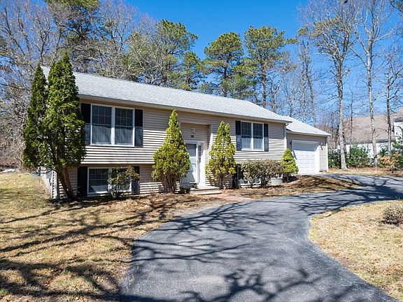 3rd image of 441 Old Mill Rd