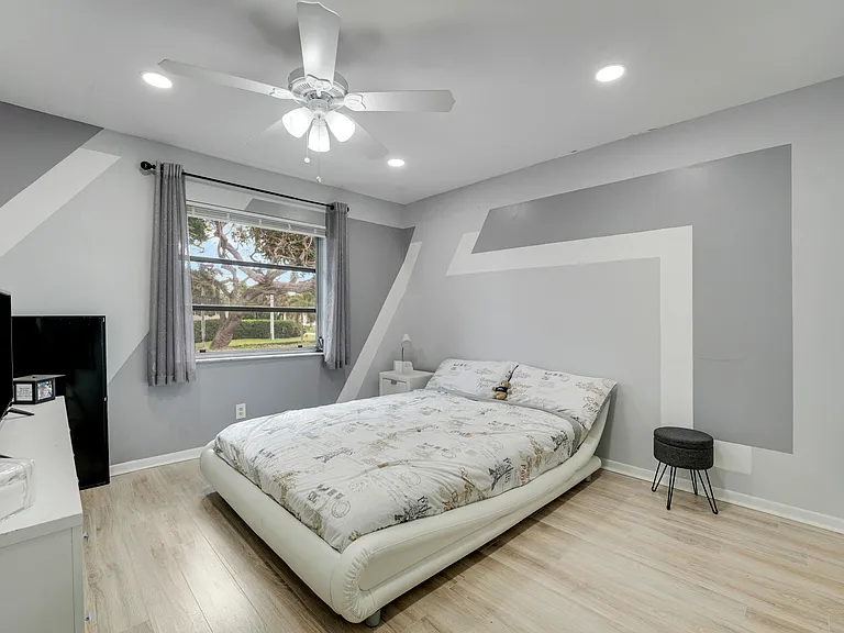 14849 Cumberland Dr #2070 — Photo 16