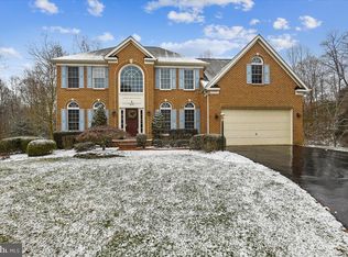 4138 Burning Ridge Ct, Woodbridge, VA 22192