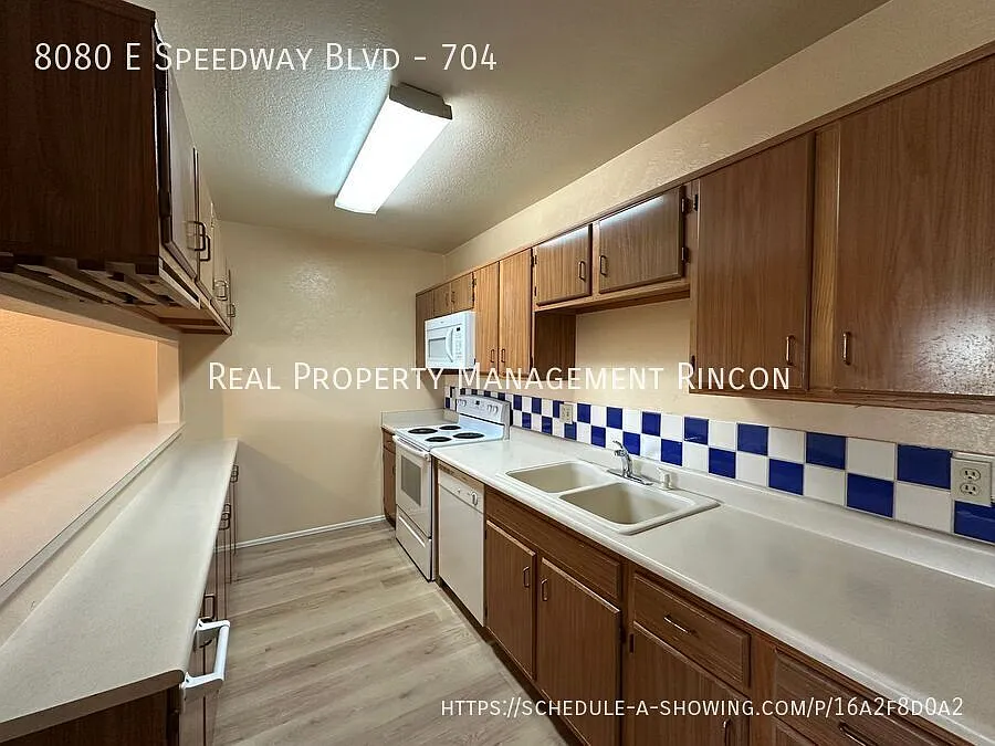 Building Photo - 8080 E Speedway Blvd #704