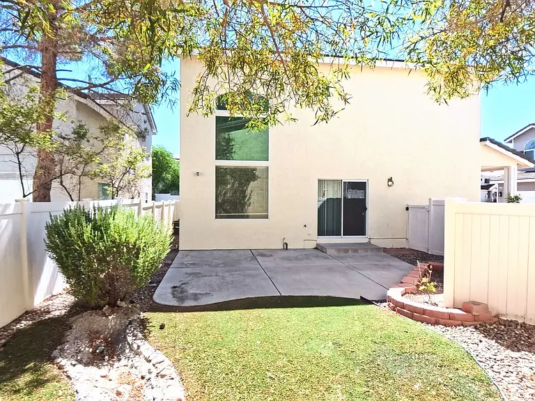 10403 Adams Chase St — Photo 8