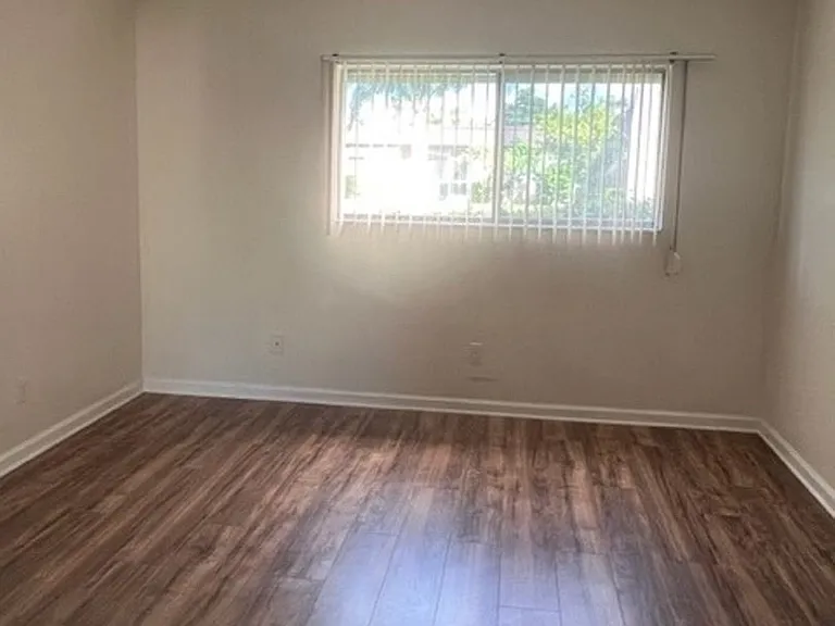 6300 S Pointe Blvd #101 — Photo 5