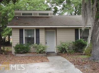 101 Commodore Ct, Saint Marys, GA 31558