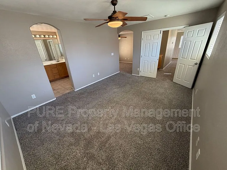 4320 Laguna Garden Ave — Photo 52