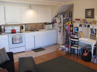11 Cedar St, Cambridge, MA 02140