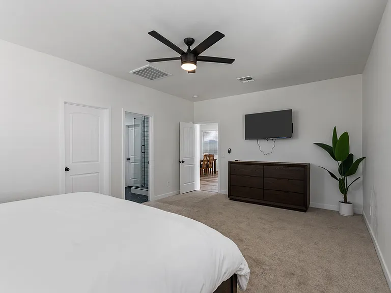 1222 E Yucca St — Photo 9