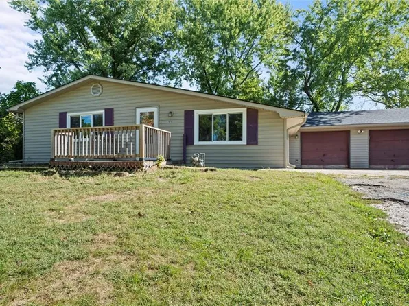 701 Owen St, Excelsior Springs, MO 64024