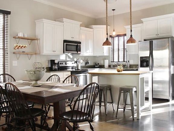 Kitchen with everything you need