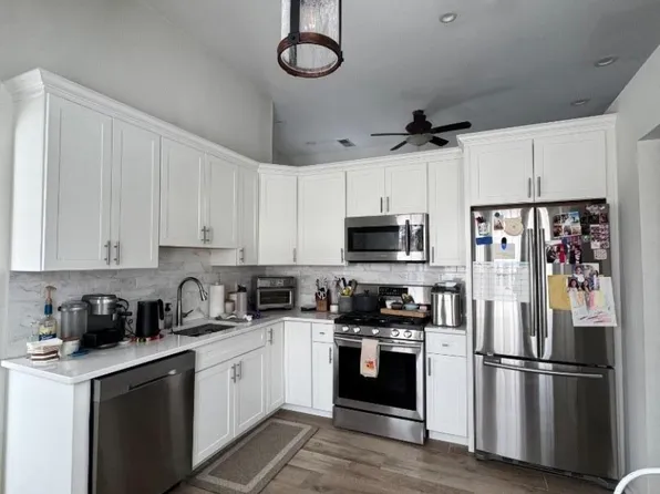 80 Williamson Ct, Bridgewater, NJ 08807