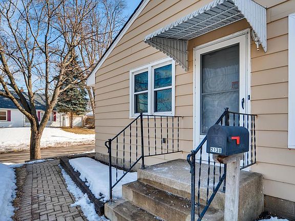 3rd image of 2130 Stillwater Ave