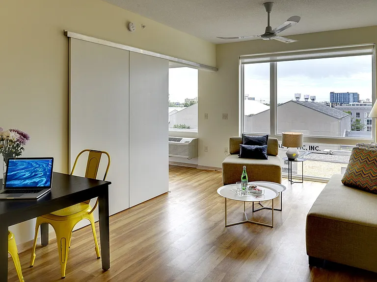Coze Flats — Photo 18