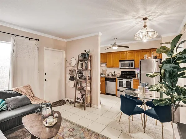2190 SE 5th St APT 4-A, Pompano Beach, FL 33062