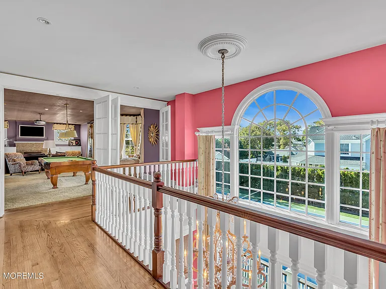 207 Monmouth Ave — Photo 42