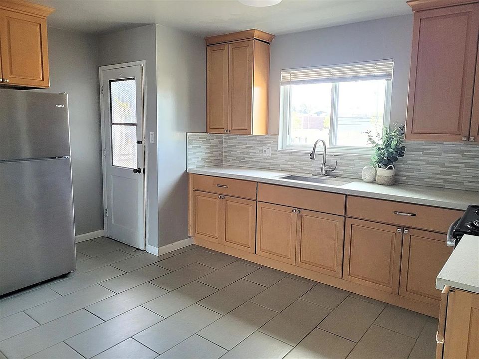 1st image of 3301 Santa Clara Ave #Dfa197006