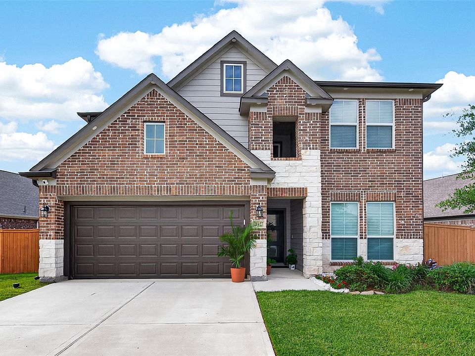 1st image of 21427 Costalinda Dr