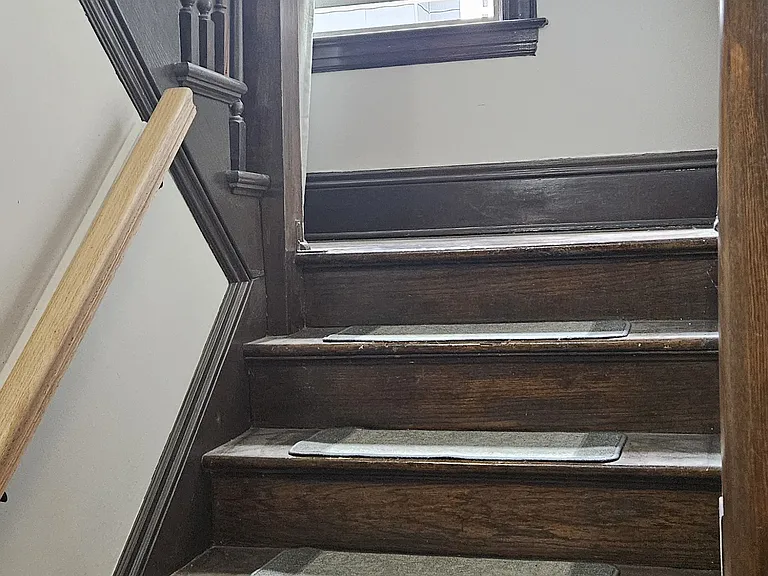 612 W 32nd St — Photo 32