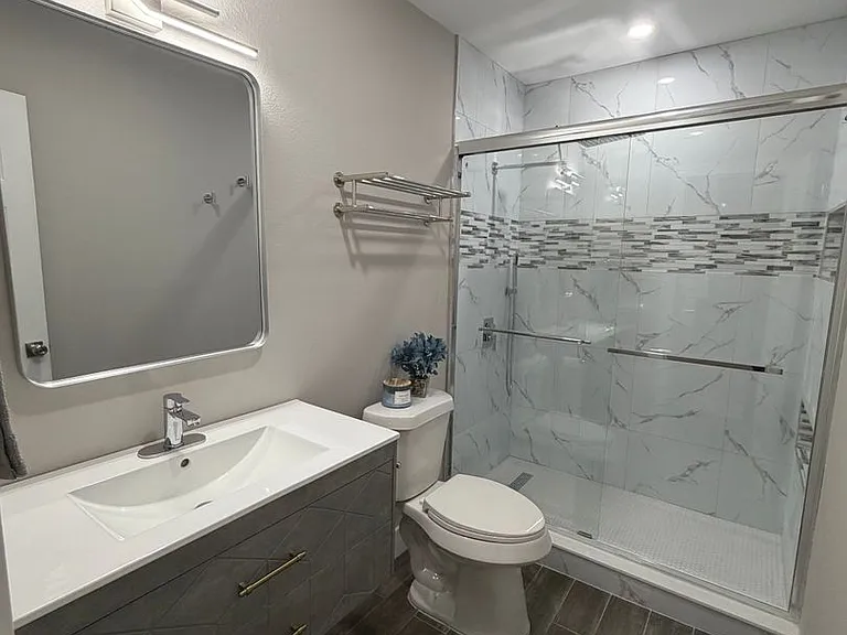 231 Elm St #76053 — Photo 13