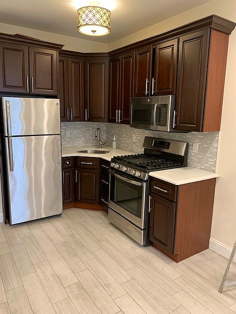 1st image of 31-17 Steinway St #3T