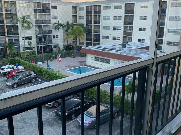 220 SW 9th Ave #420 — Photo 10