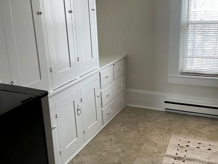 28 Russell St #3 — Photo 11