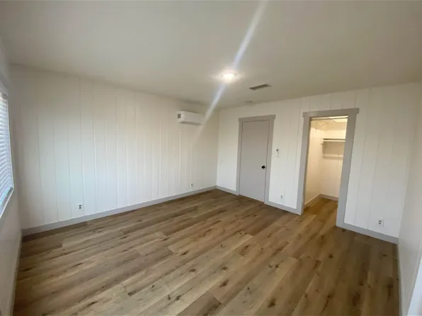 (undisclosed Address), San Diego, CA 92120