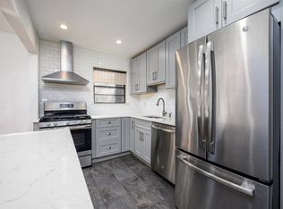 58 College St, Jersey City, NJ 07305