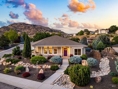 1752 S Wind Dancer Way, Boise, ID, 83712