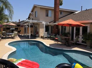 8758 Granite House Ln, Santee, CA 92071
