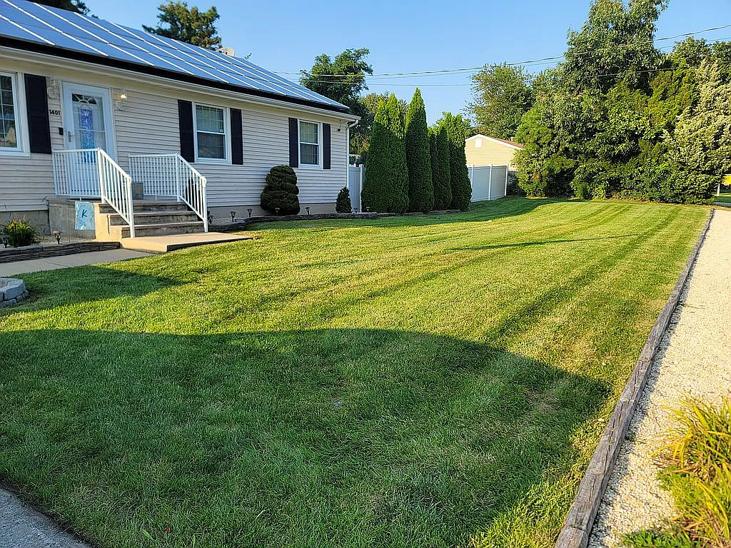 1401 Commonwealth Blvd photo 1