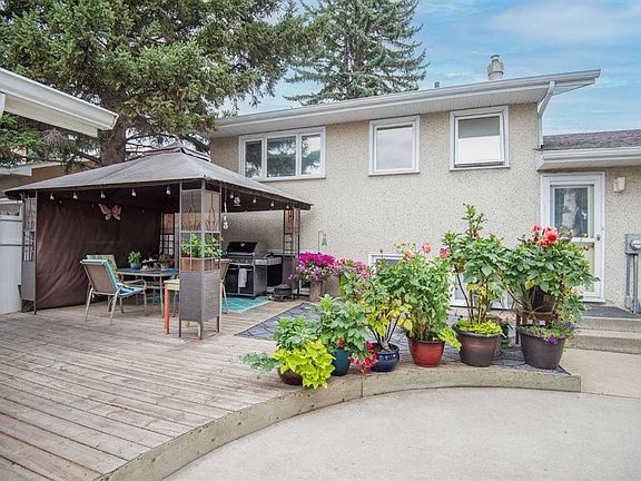 5th image of 7 E Martin Close