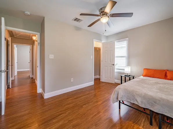 (undisclosed Address), Houston, TX 77088