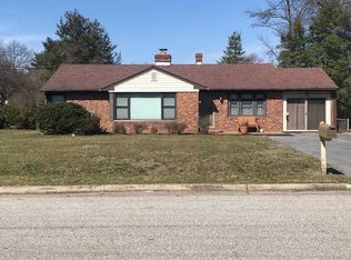 207 Phelps Ave, Glen Burnie, MD 21060