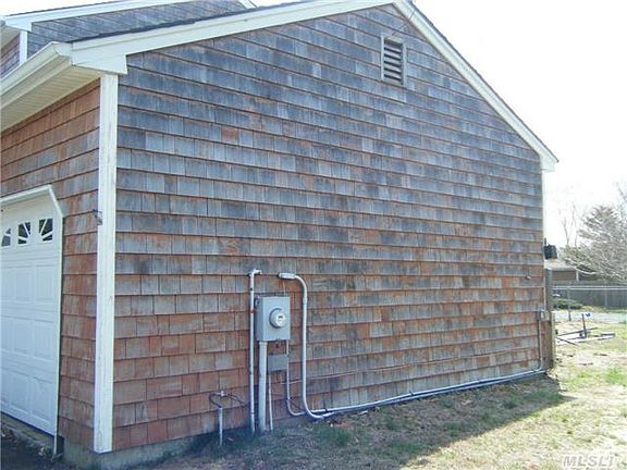 4th image of 135 Baywood Dr