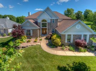 1125 S Charlemagne Dr, Lake Saint Louis, MO
