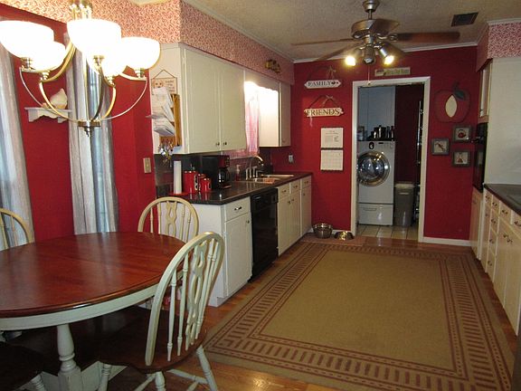 2nd image of 2815 Teakwood Dr